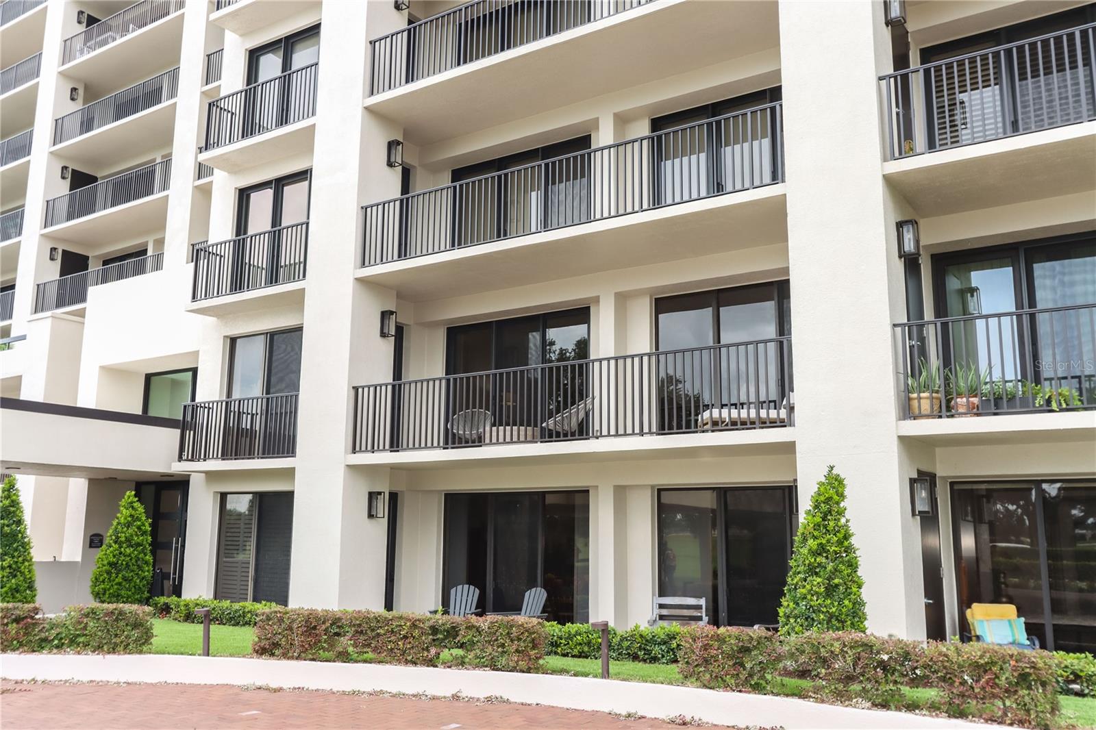 4 BELLEVIEW BLVD #205 — photo 40