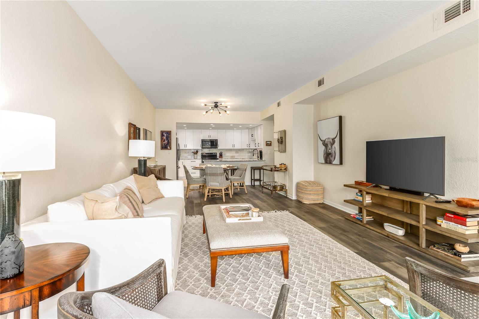 4 BELLEVIEW BLVD #205 — photo 14