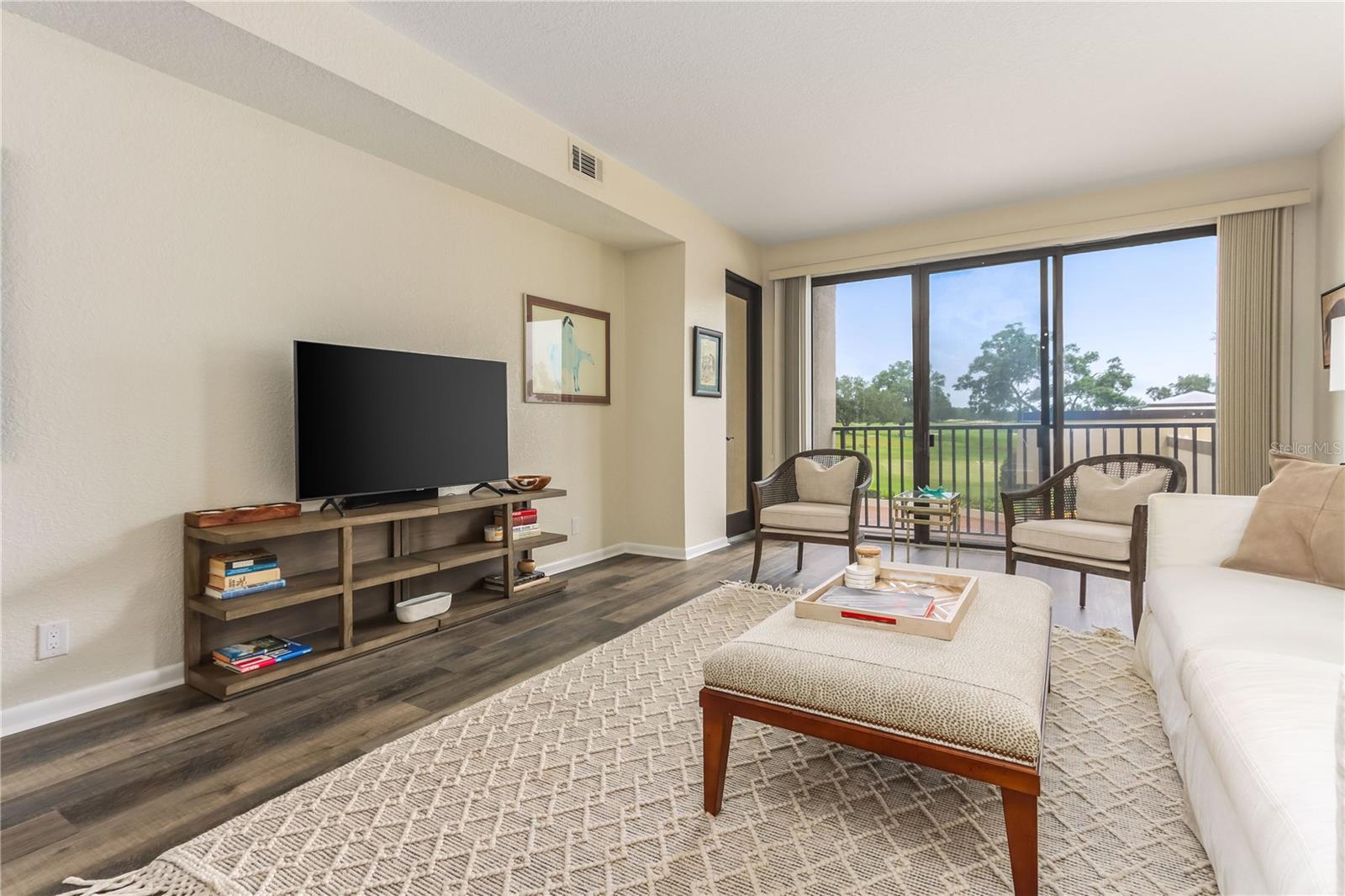 4 BELLEVIEW BLVD #205 — photo 12