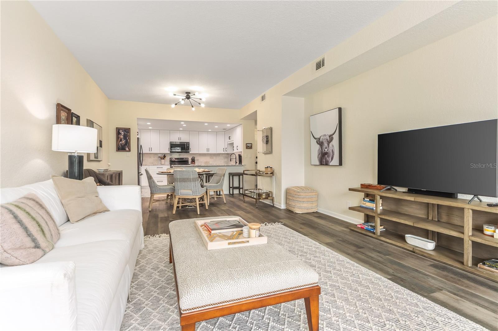 4 BELLEVIEW BLVD #205 — photo 15