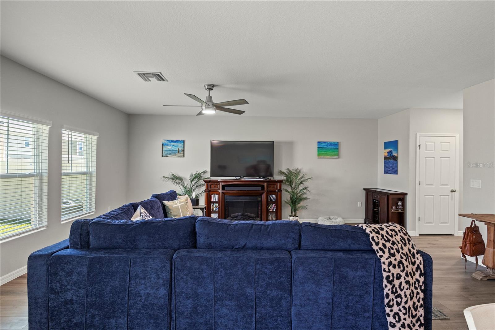 7580 FREESIA TRCE — photo 7