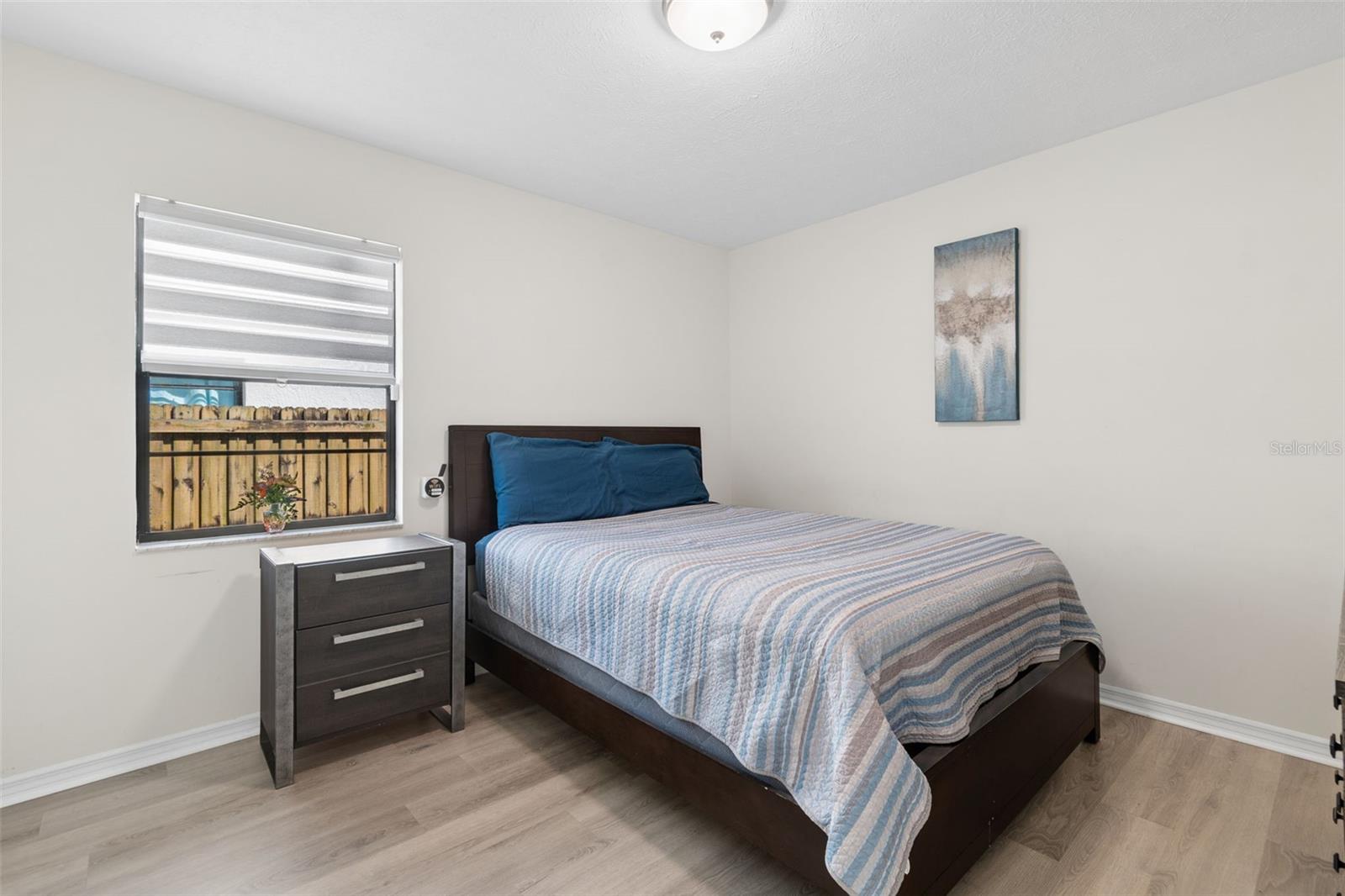 653 TIMBER POND DR — photo 38