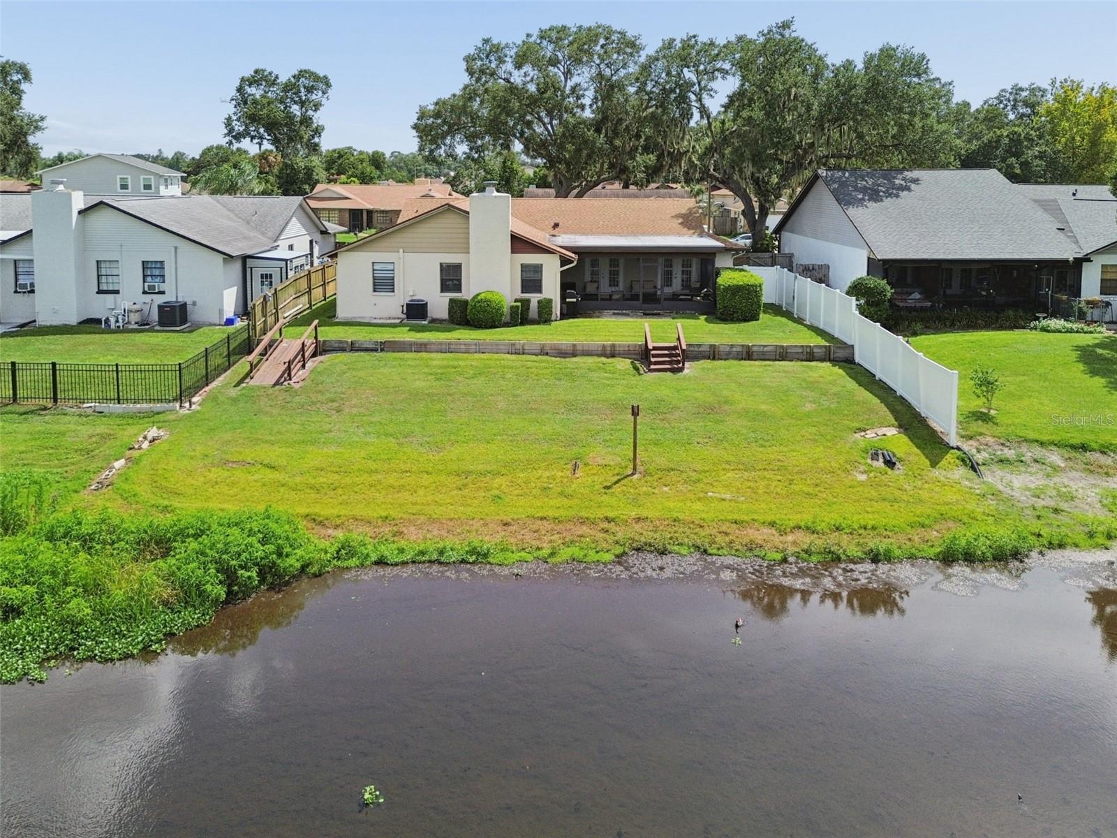 653 TIMBER POND DR — photo 61
