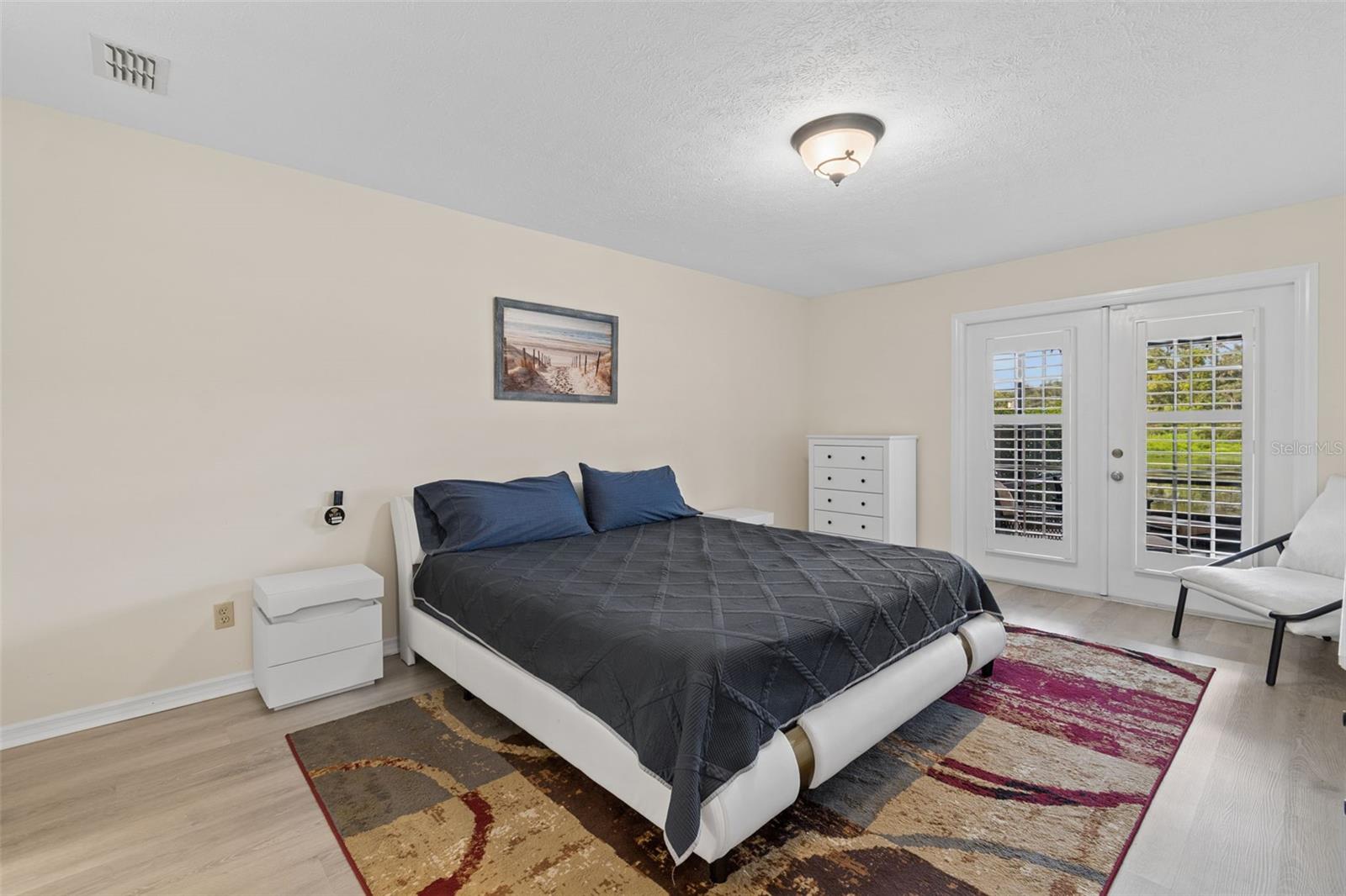 653 TIMBER POND DR — photo 16