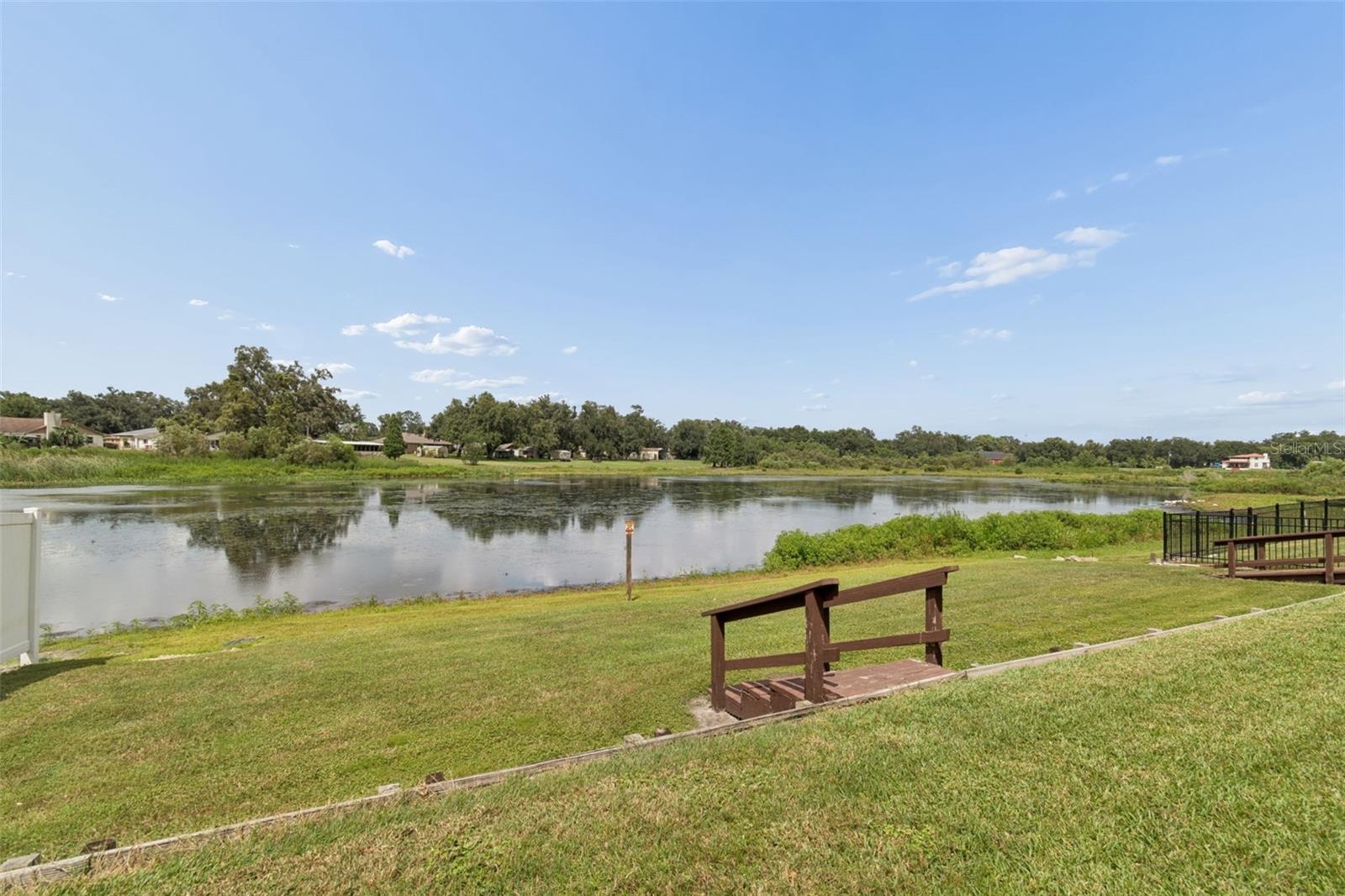 653 TIMBER POND DR — photo 49