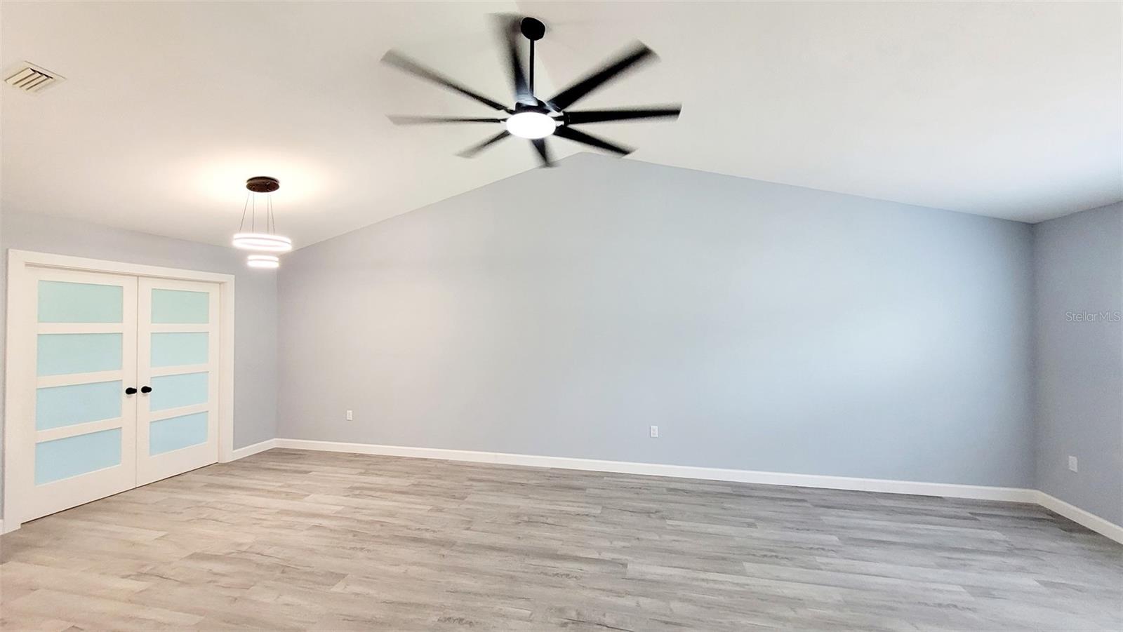 7820 JENNER AVE — photo 6