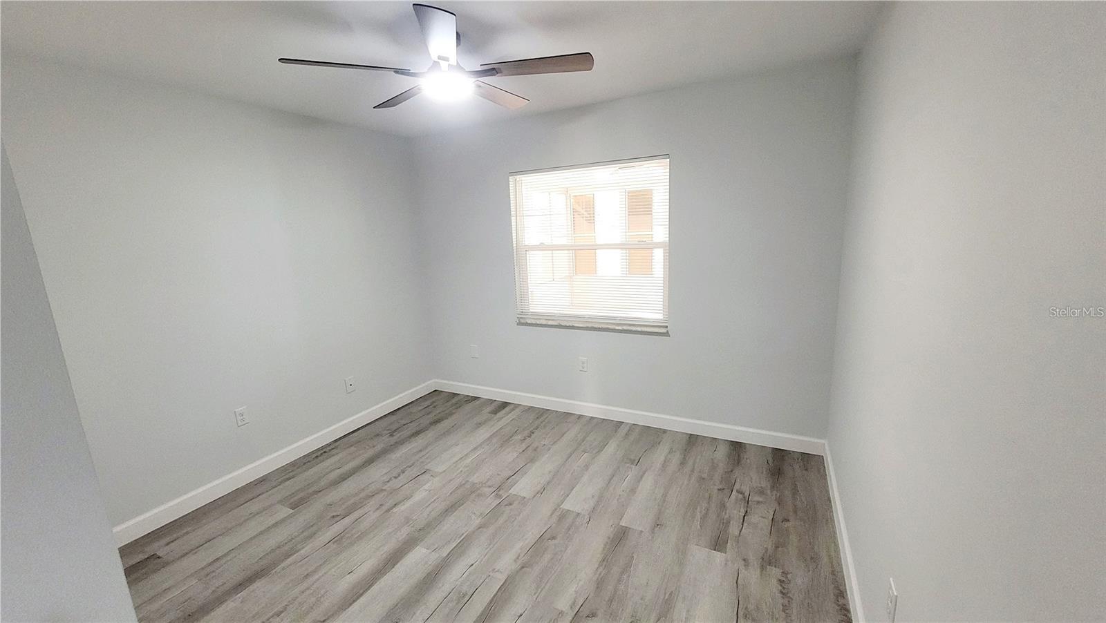 7820 JENNER AVE — photo 9