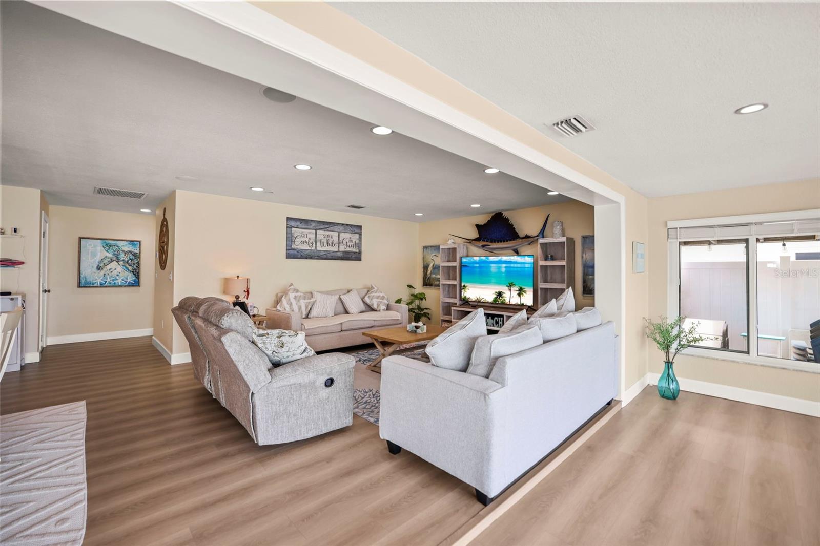 6360 2ND PALM PT — photo 9