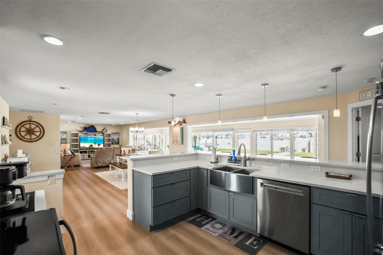 6360 2ND PALM PT — photo 17