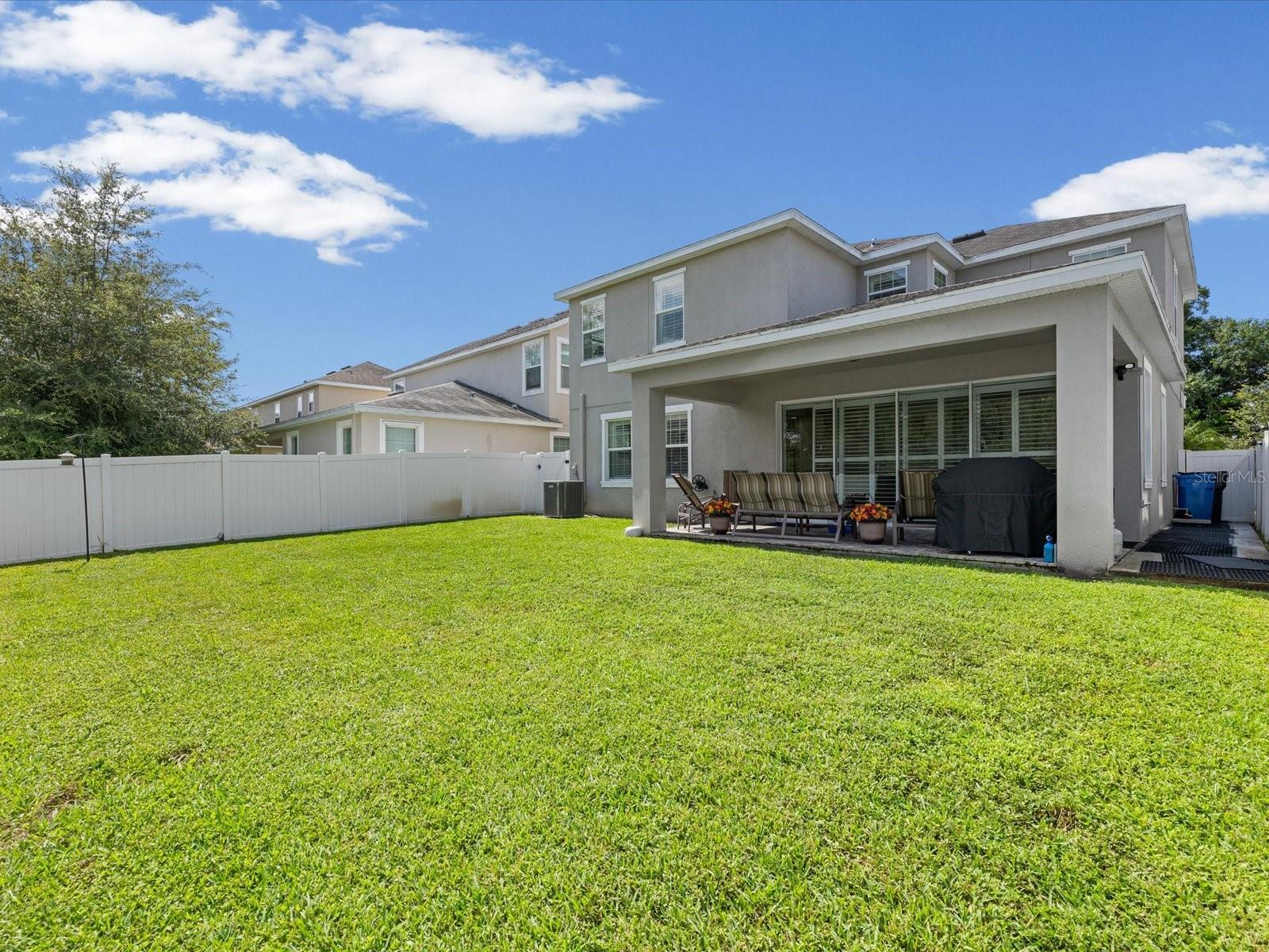7117 PARK TREE DR — photo 34