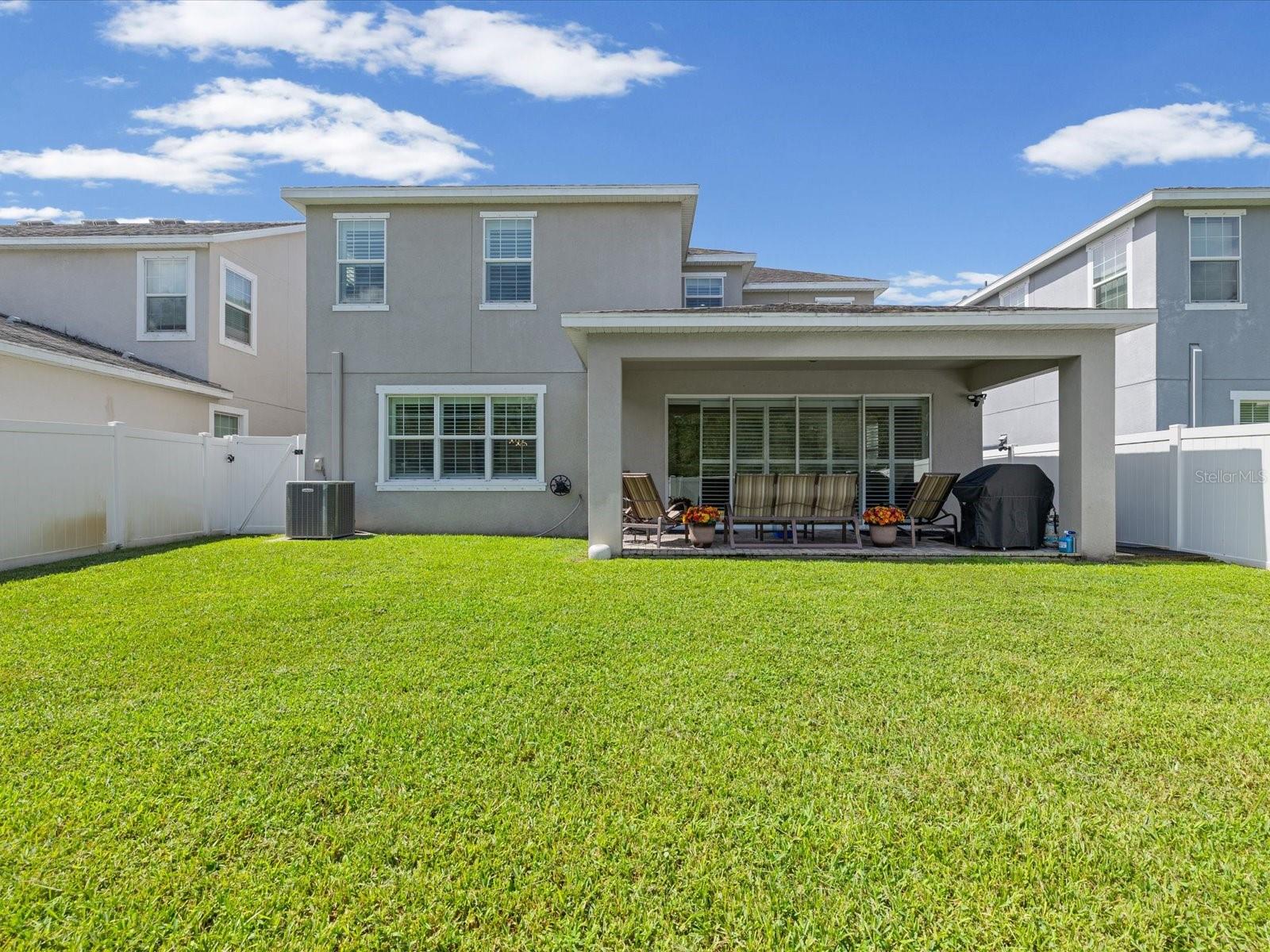 7117 PARK TREE DR — photo 35