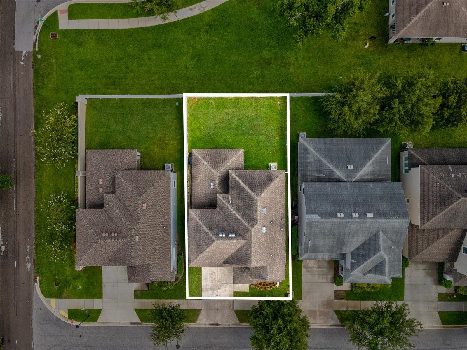 7117 PARK TREE DR — photo 41