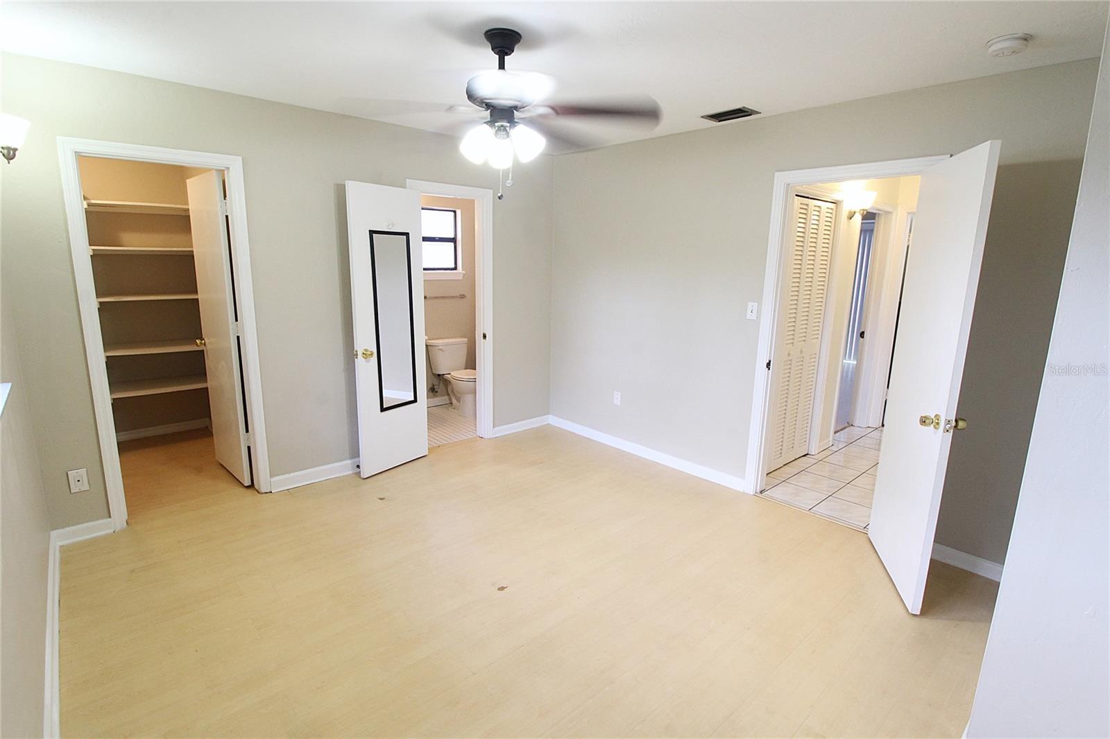 2516 E MILMAR DR — photo 18