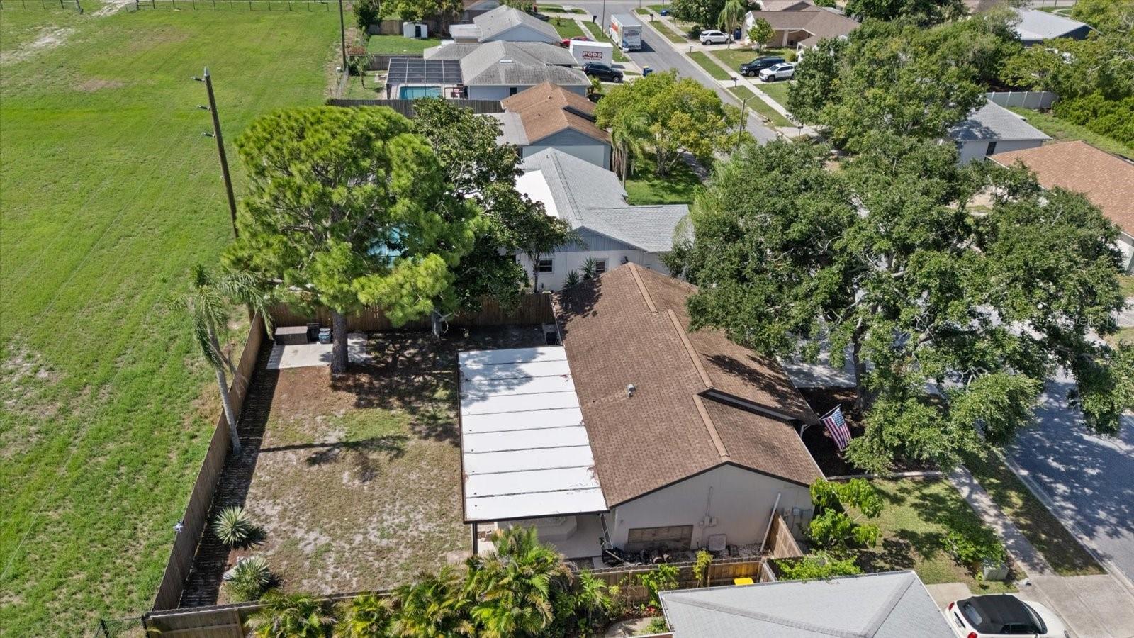1310 MANDARIN DR — photo 2