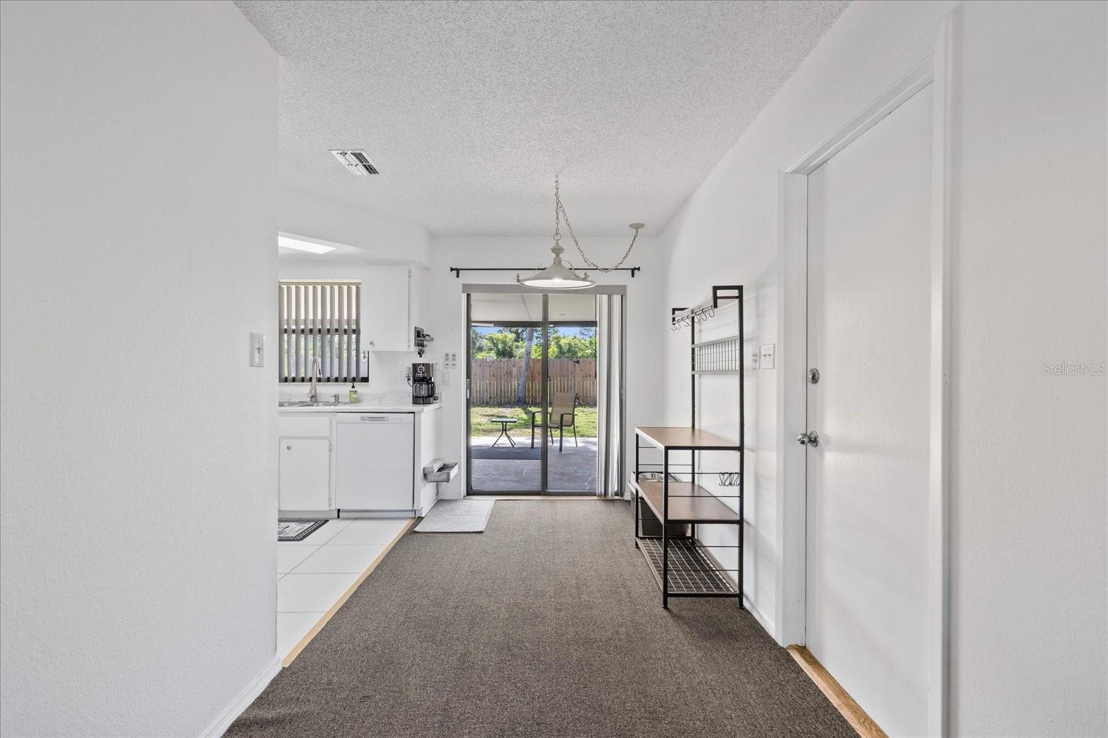 1310 MANDARIN DR — photo 11