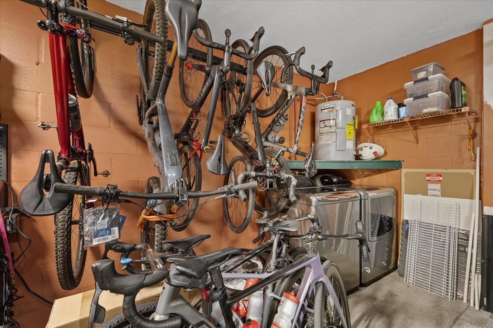1310 MANDARIN DR — photo 24