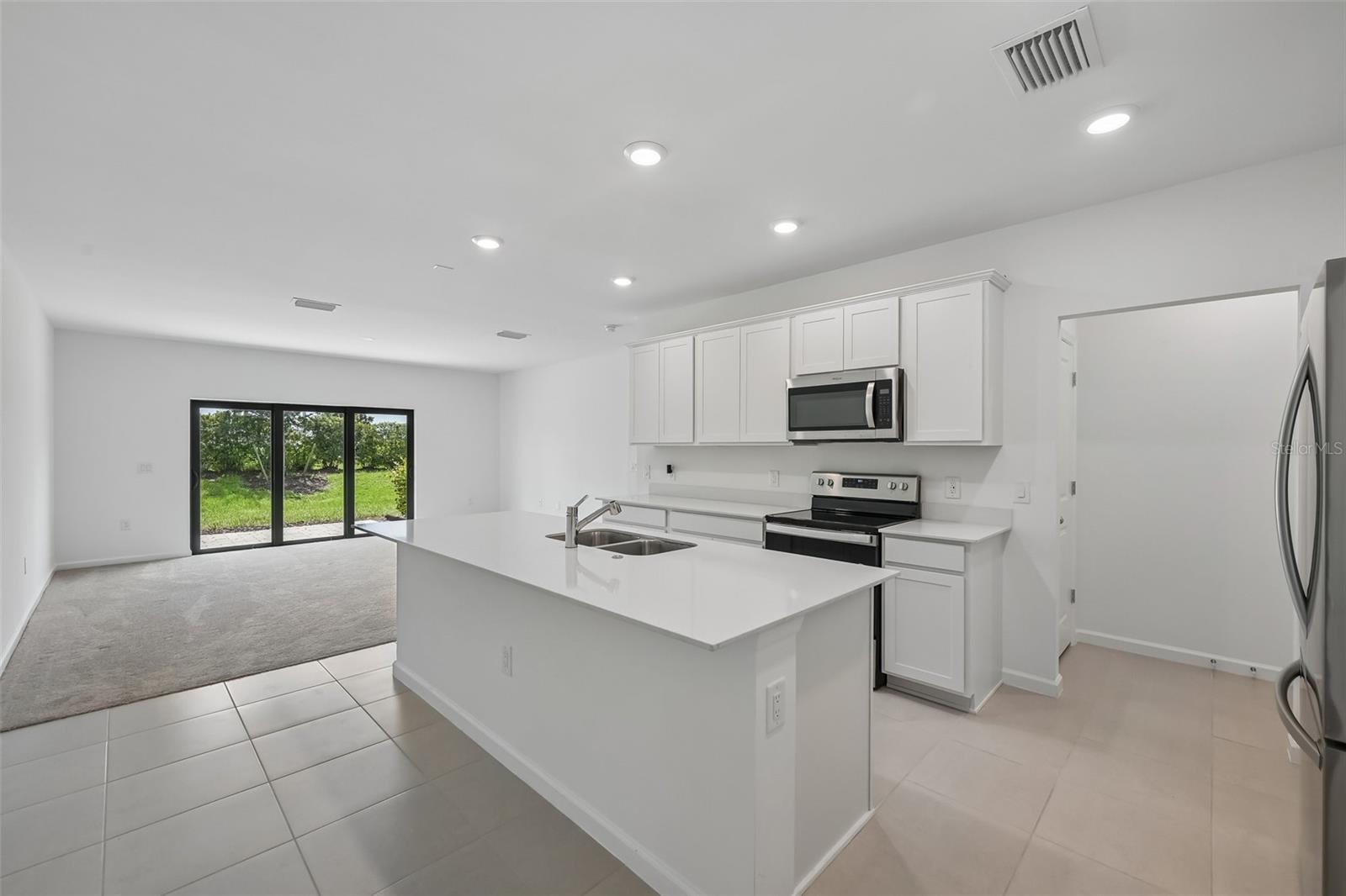 6391 WATERSTONE PL — photo 10