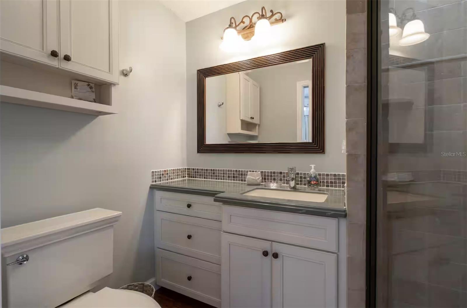 378 WESTWINDS DR — photo 24