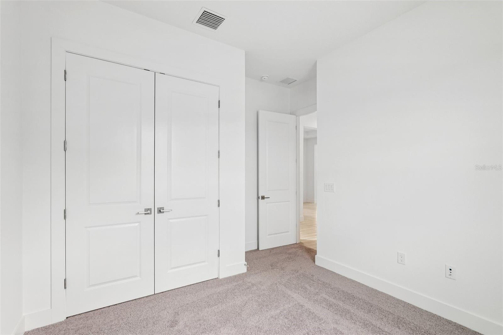 8234 GOLDEN BEACH CT — photo 18