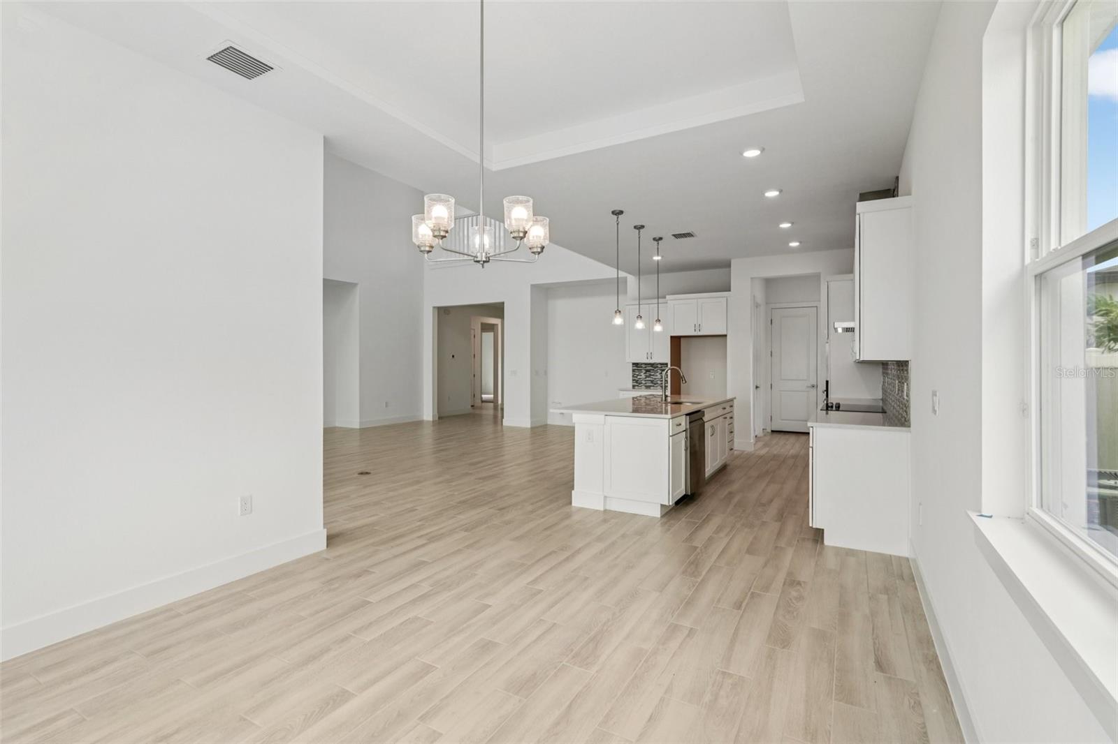 8234 GOLDEN BEACH CT — photo 9