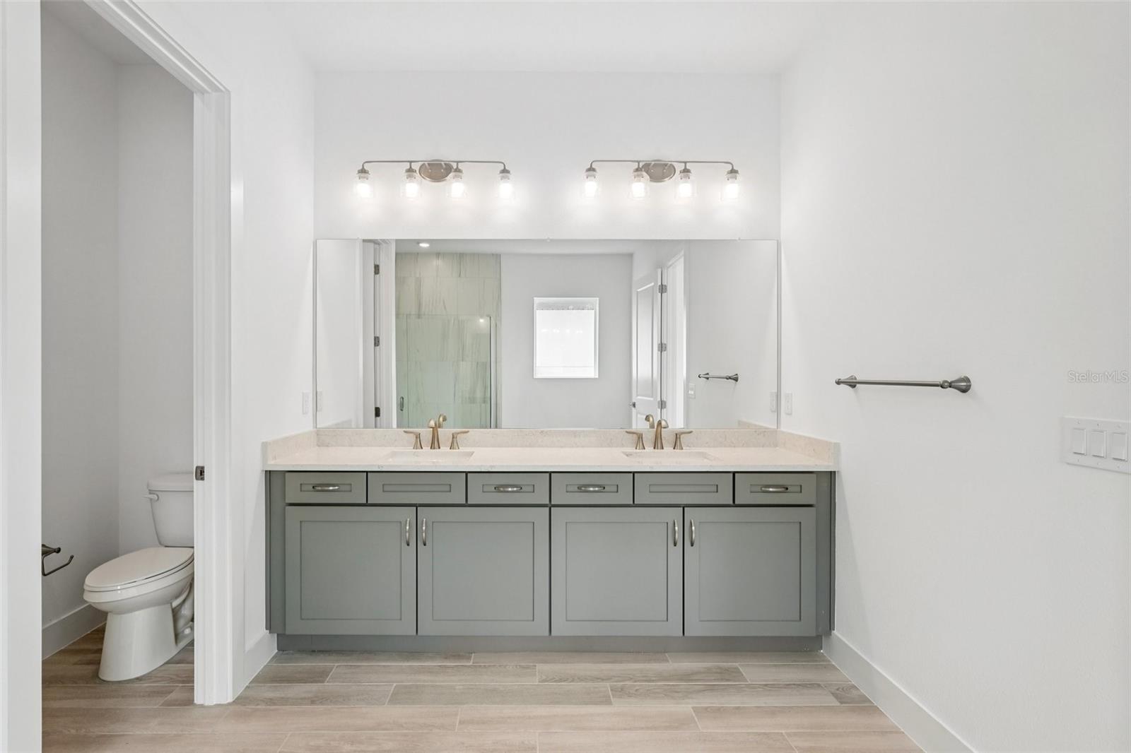 8234 GOLDEN BEACH CT — photo 16