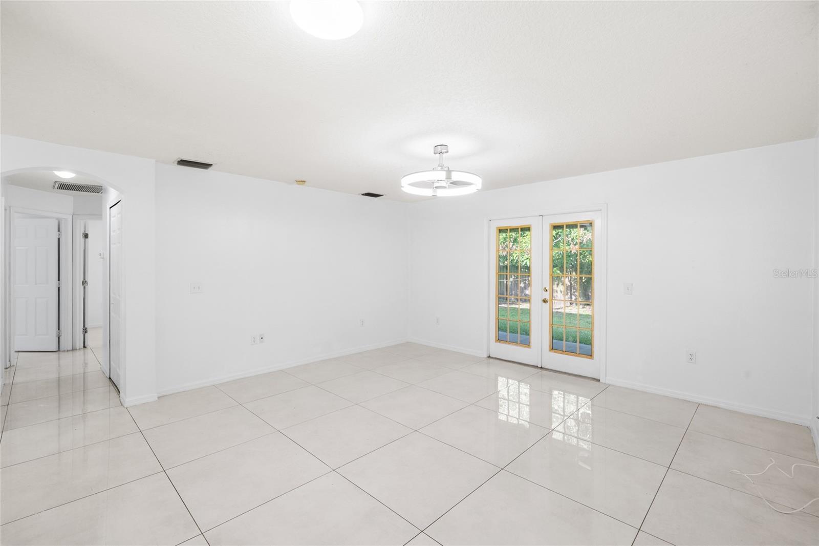 10001 FLORENCE AVE N — photo 13