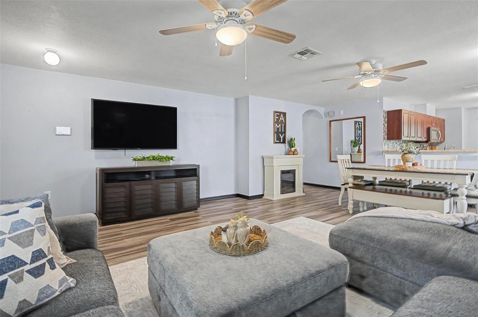 15373 CALLISTA LN — photo 9