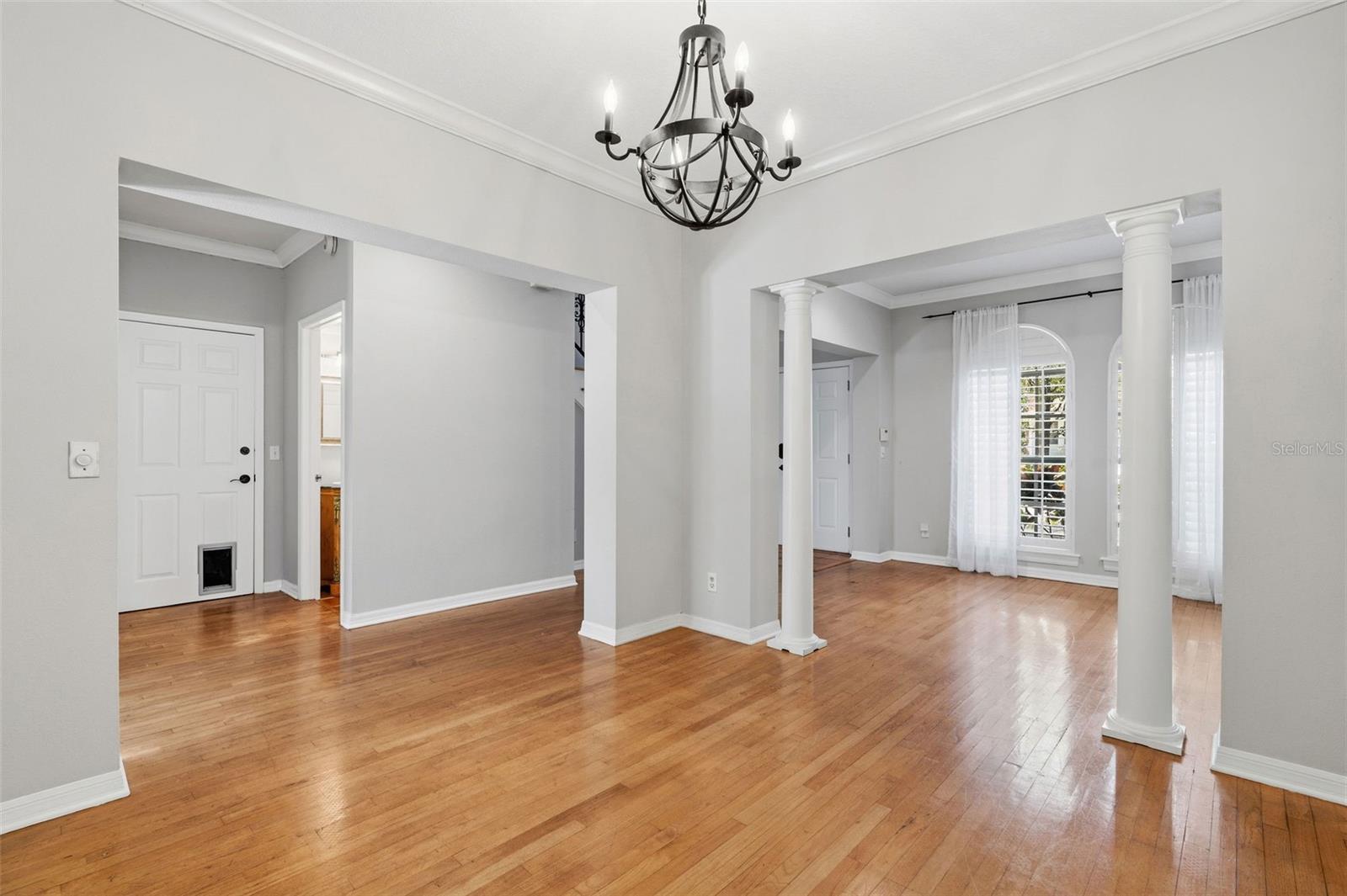 3710 W LEONA ST — photo 8