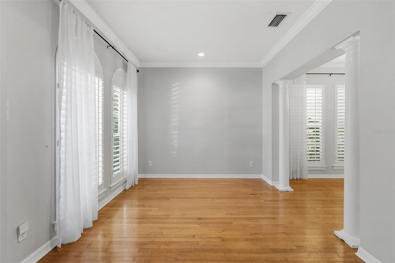 3710 W LEONA ST — photo 5