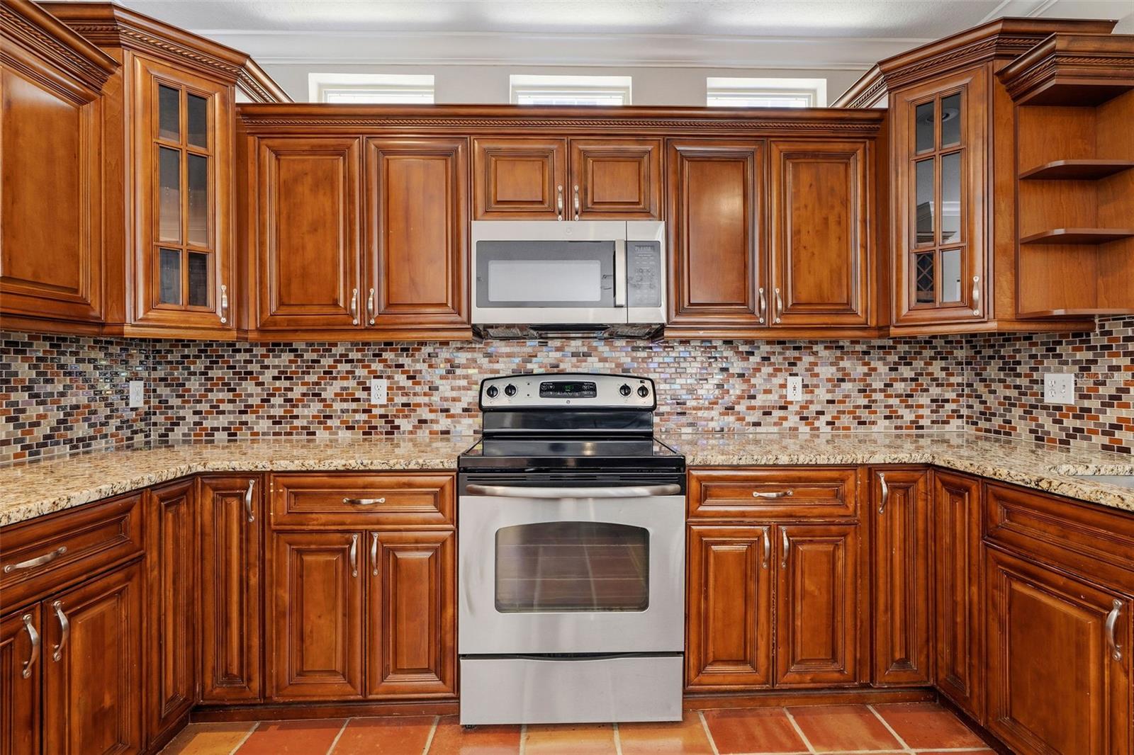 3710 W LEONA ST — photo 14