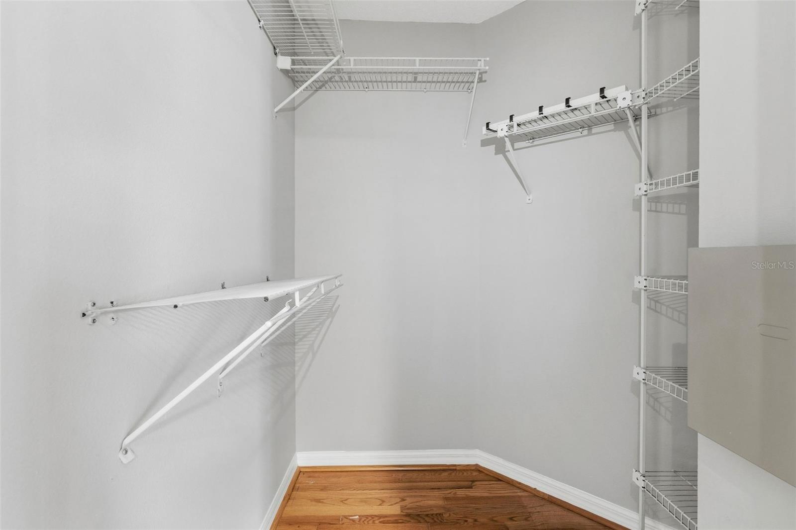 3710 W LEONA ST — photo 21