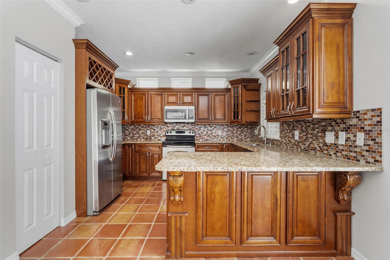 3710 W LEONA ST — photo 12