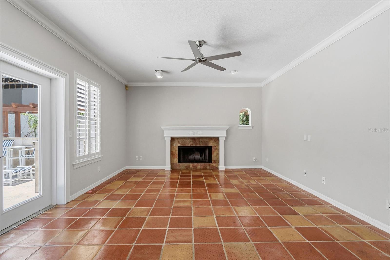3710 W LEONA ST — photo 15