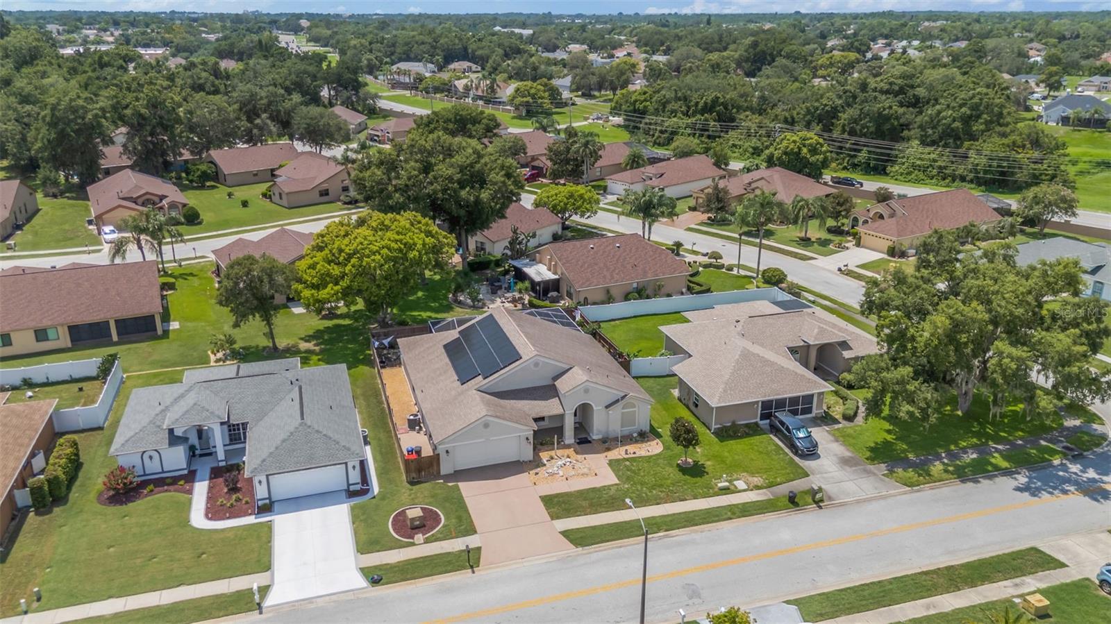 13853 PIMBERTON DR — photo 42