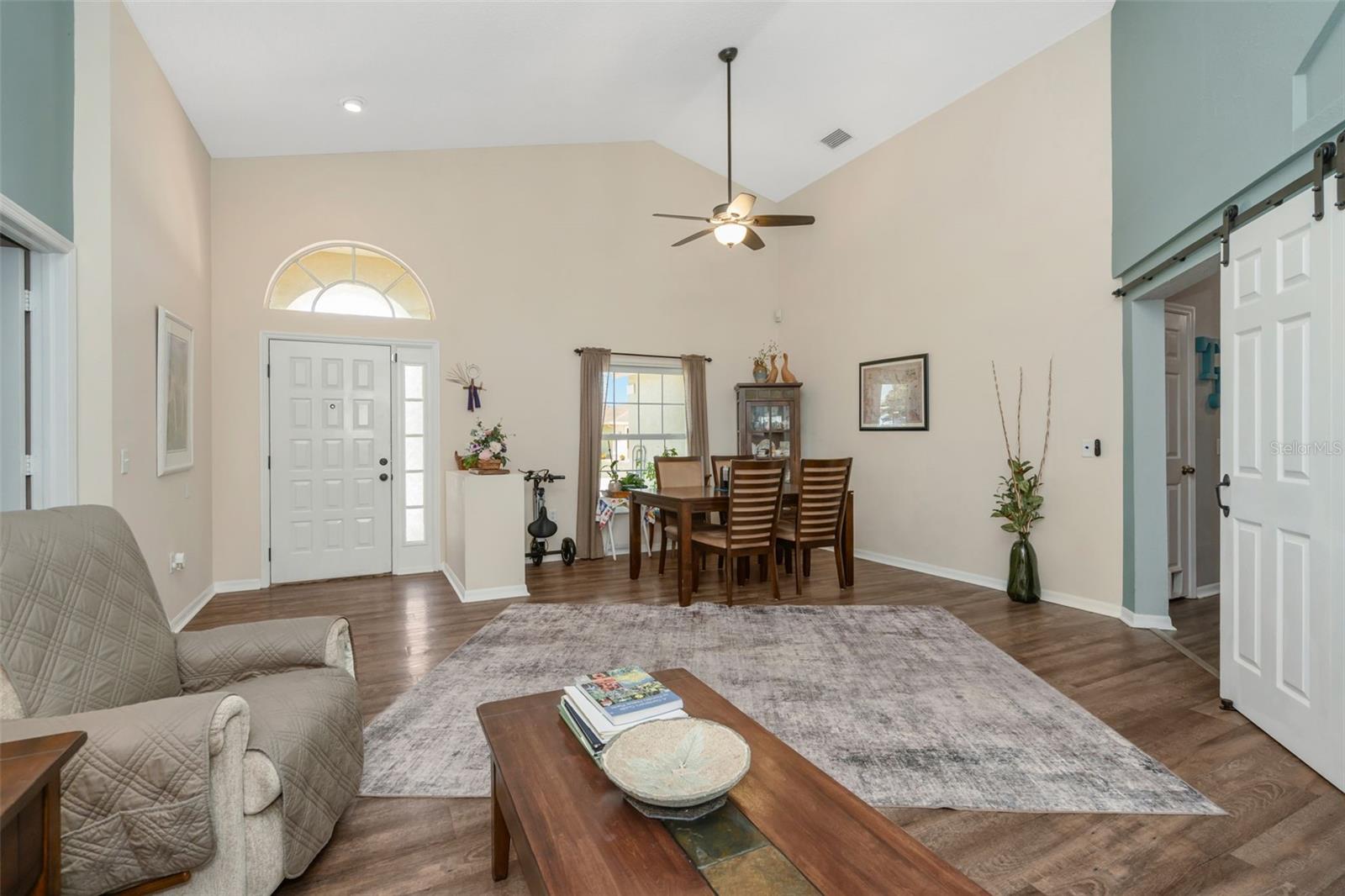 13853 PIMBERTON DR — photo 6
