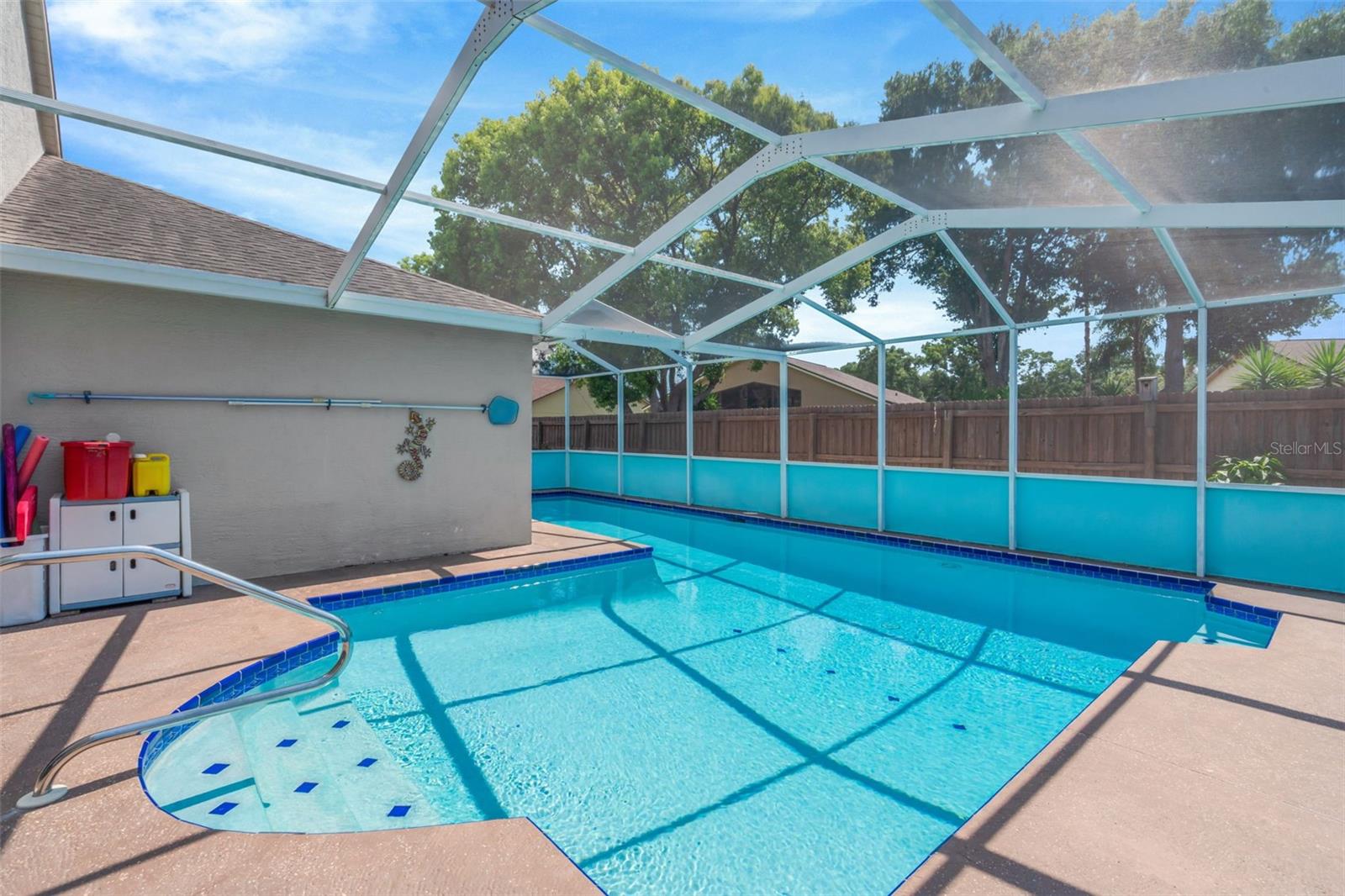 13853 PIMBERTON DR — photo 33