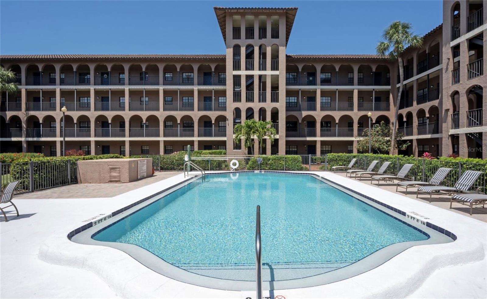 6100 GULFPORT BLVD S #111 — photo 21