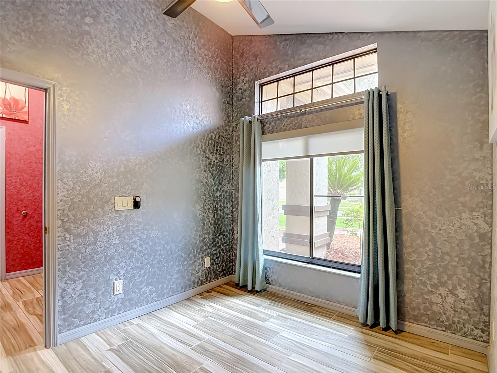 16040 PENWOOD DR — photo 26