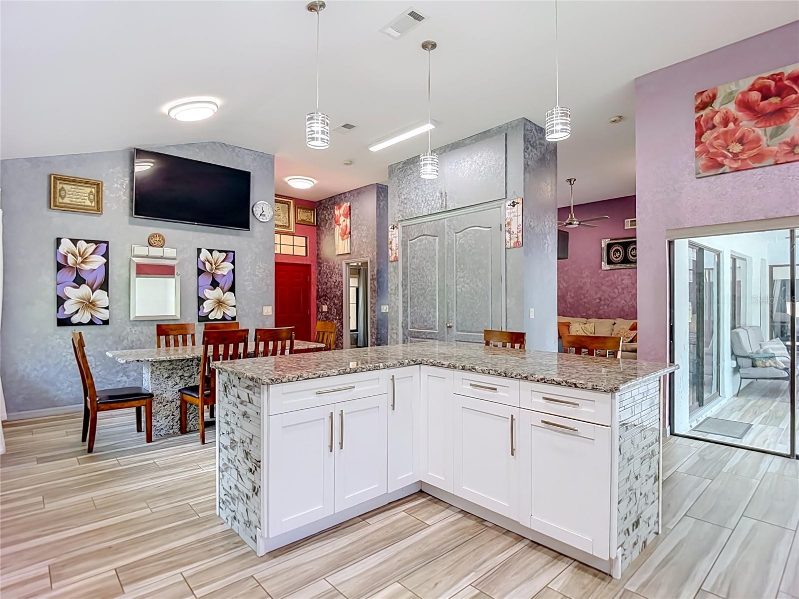 16040 PENWOOD DR — photo 20