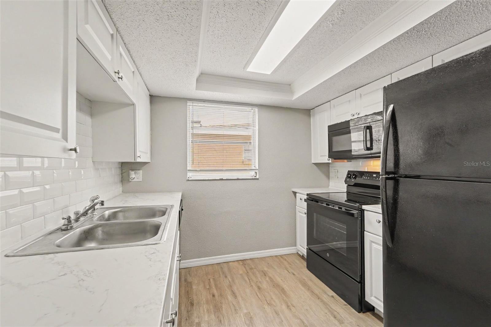 5102 SCHOOL RD — photo 9
