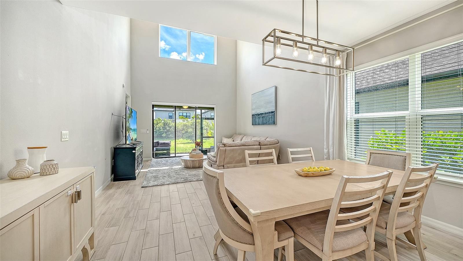 15336 ISLA PALMA LN — photo 15