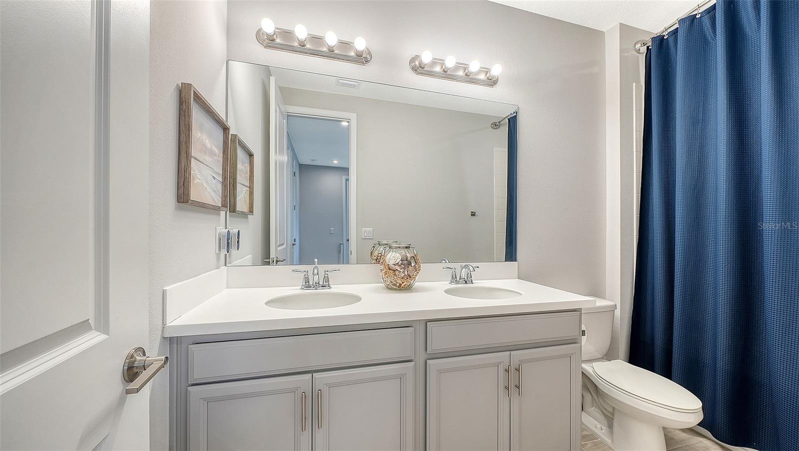 15336 ISLA PALMA LN — photo 32