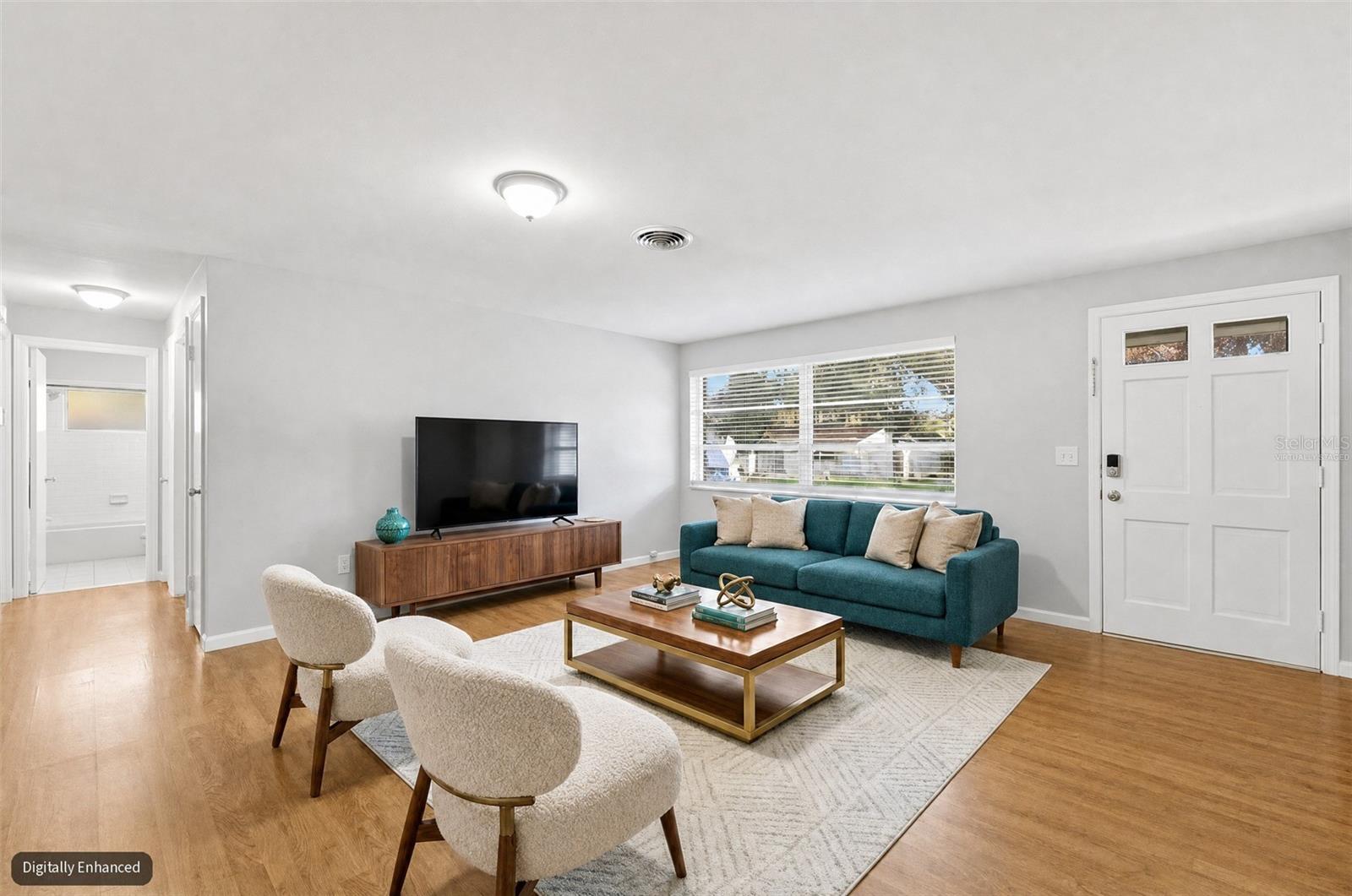 1387 BELLEVUE BLVD — photo 3