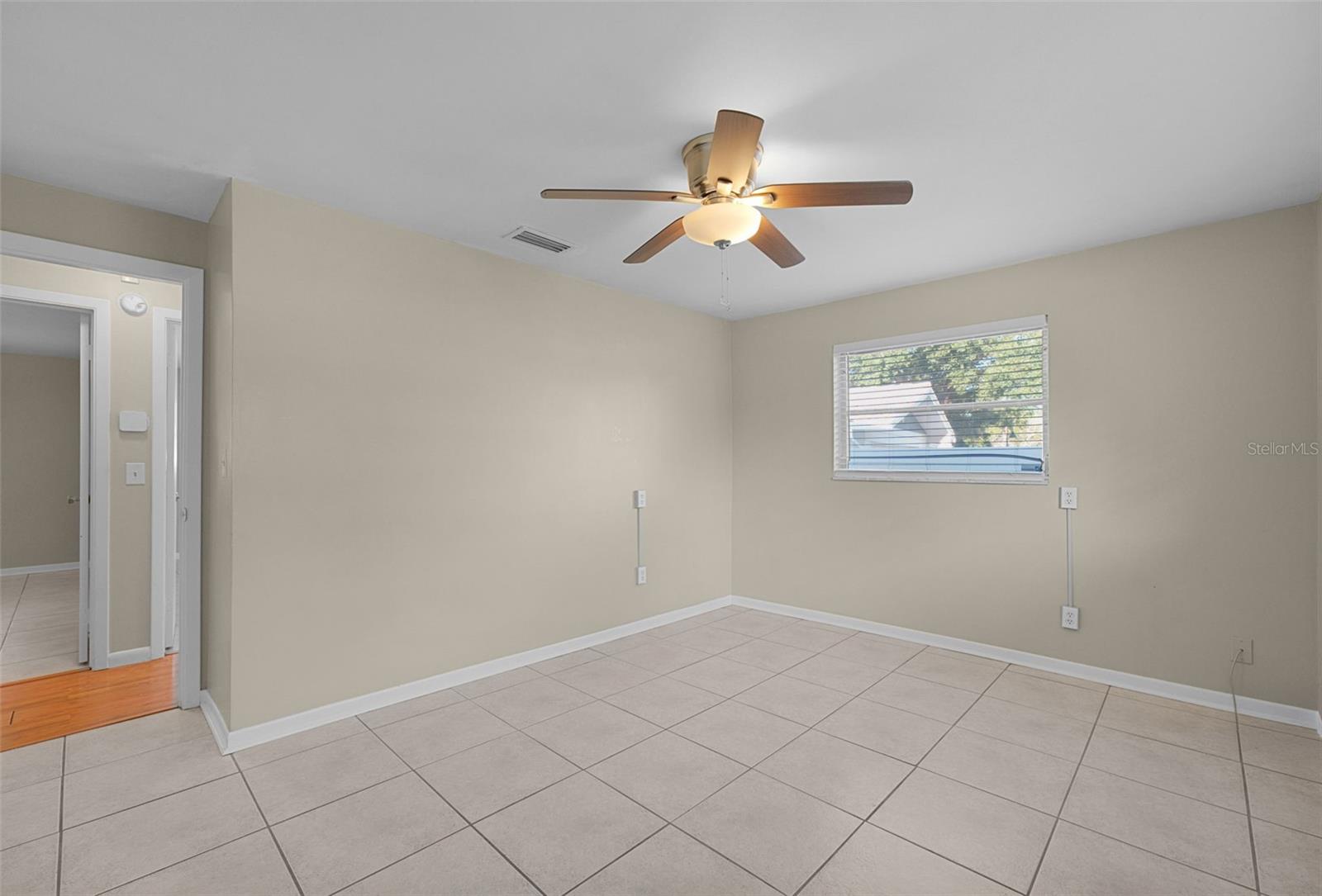 1387 BELLEVUE BLVD — photo 30