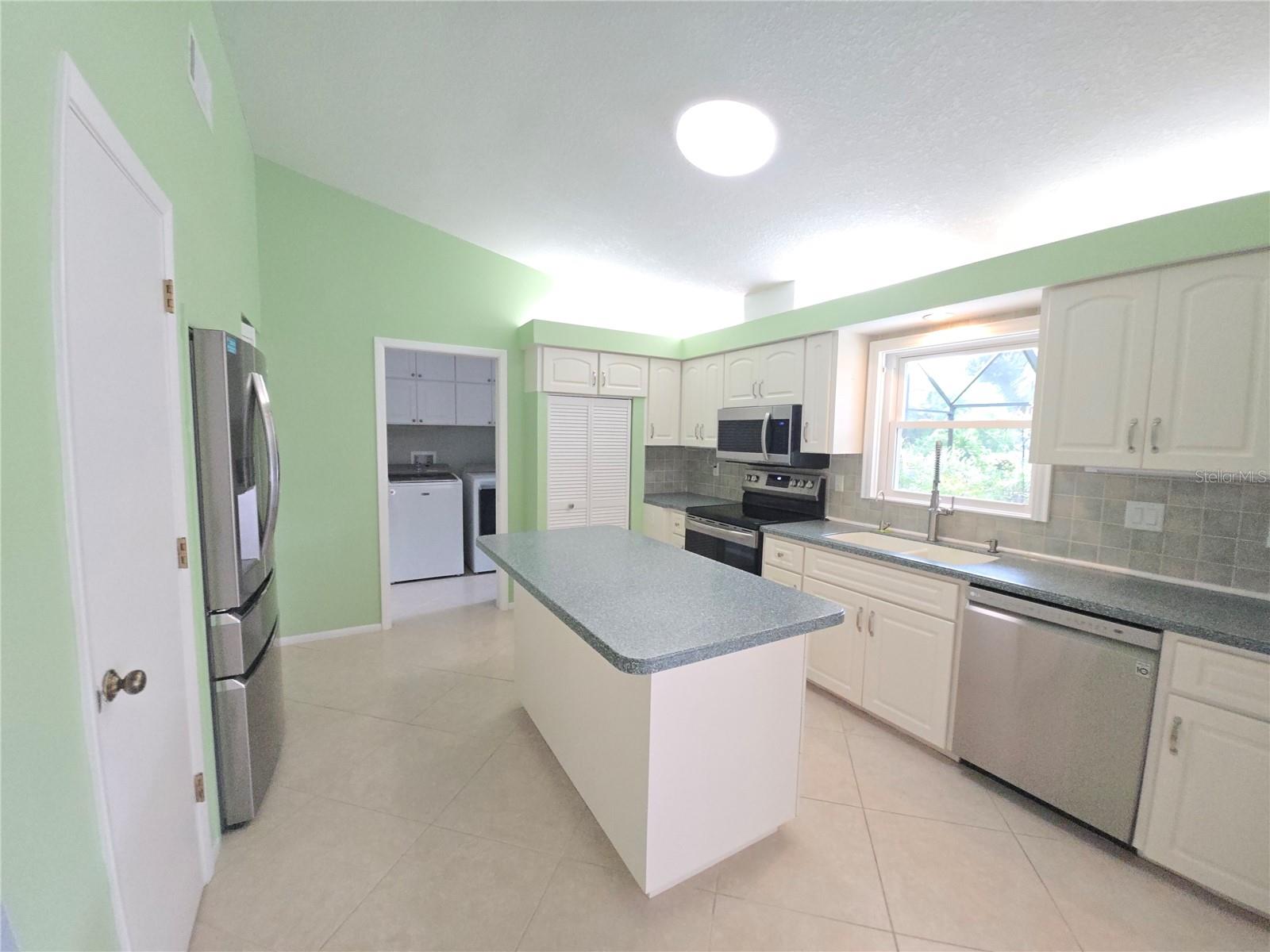 3601 GARDEN LAKES CLENET — photo 22