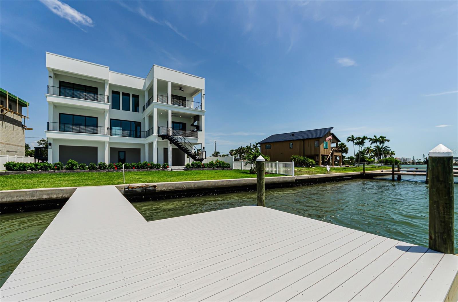 43 DOLPHIN DR — photo 97