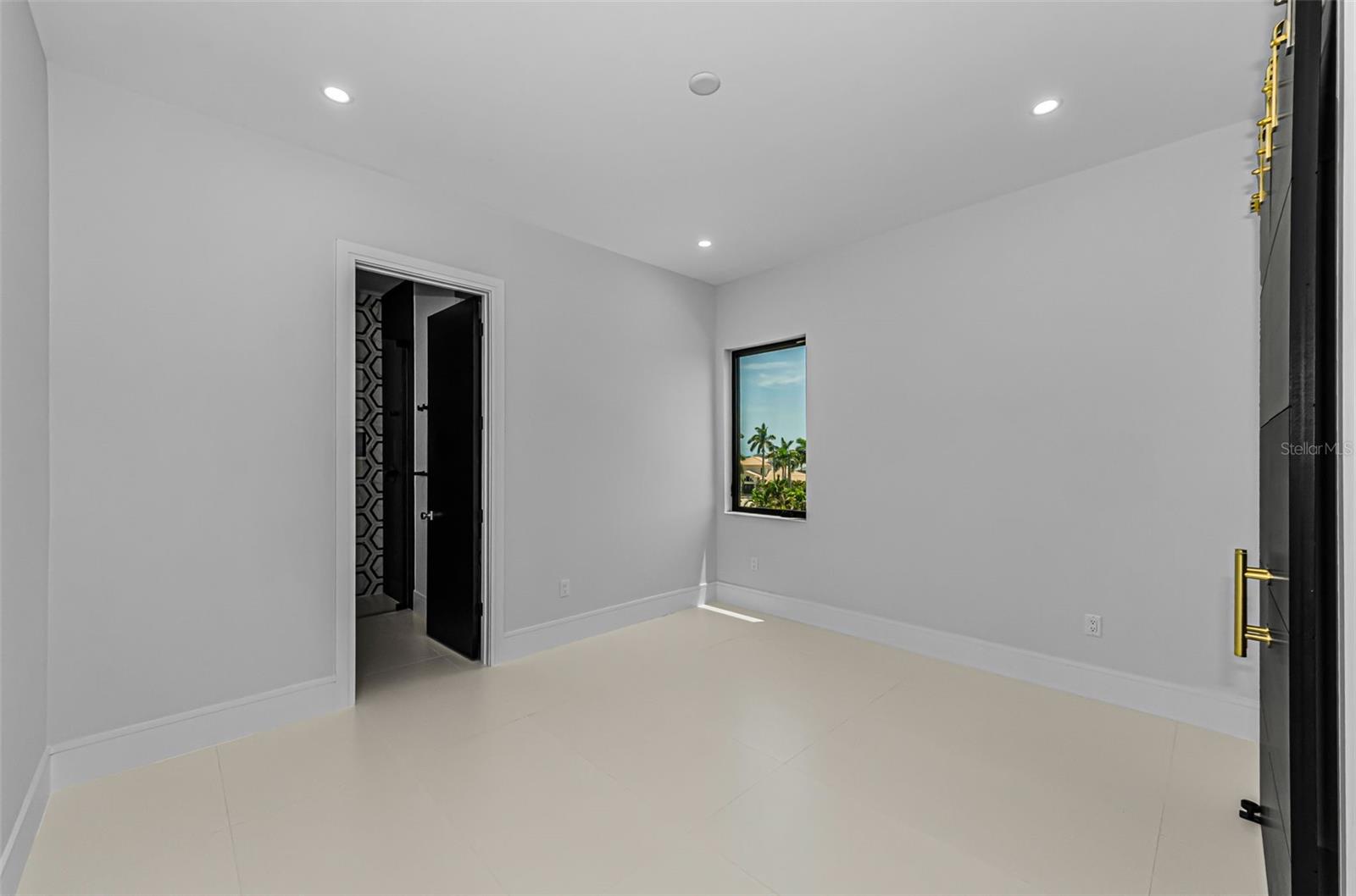 43 DOLPHIN DR — photo 61