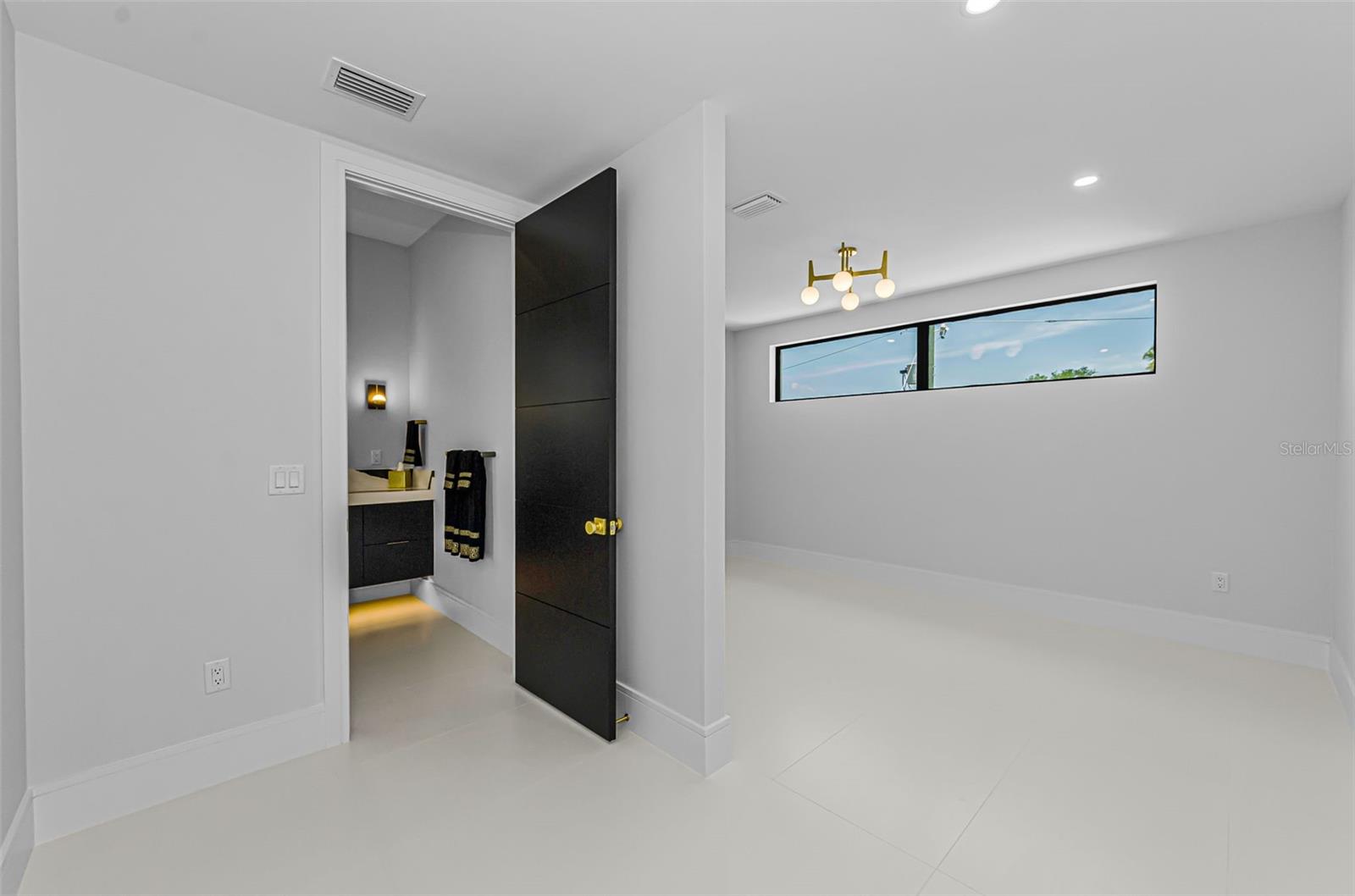 43 DOLPHIN DR — photo 47