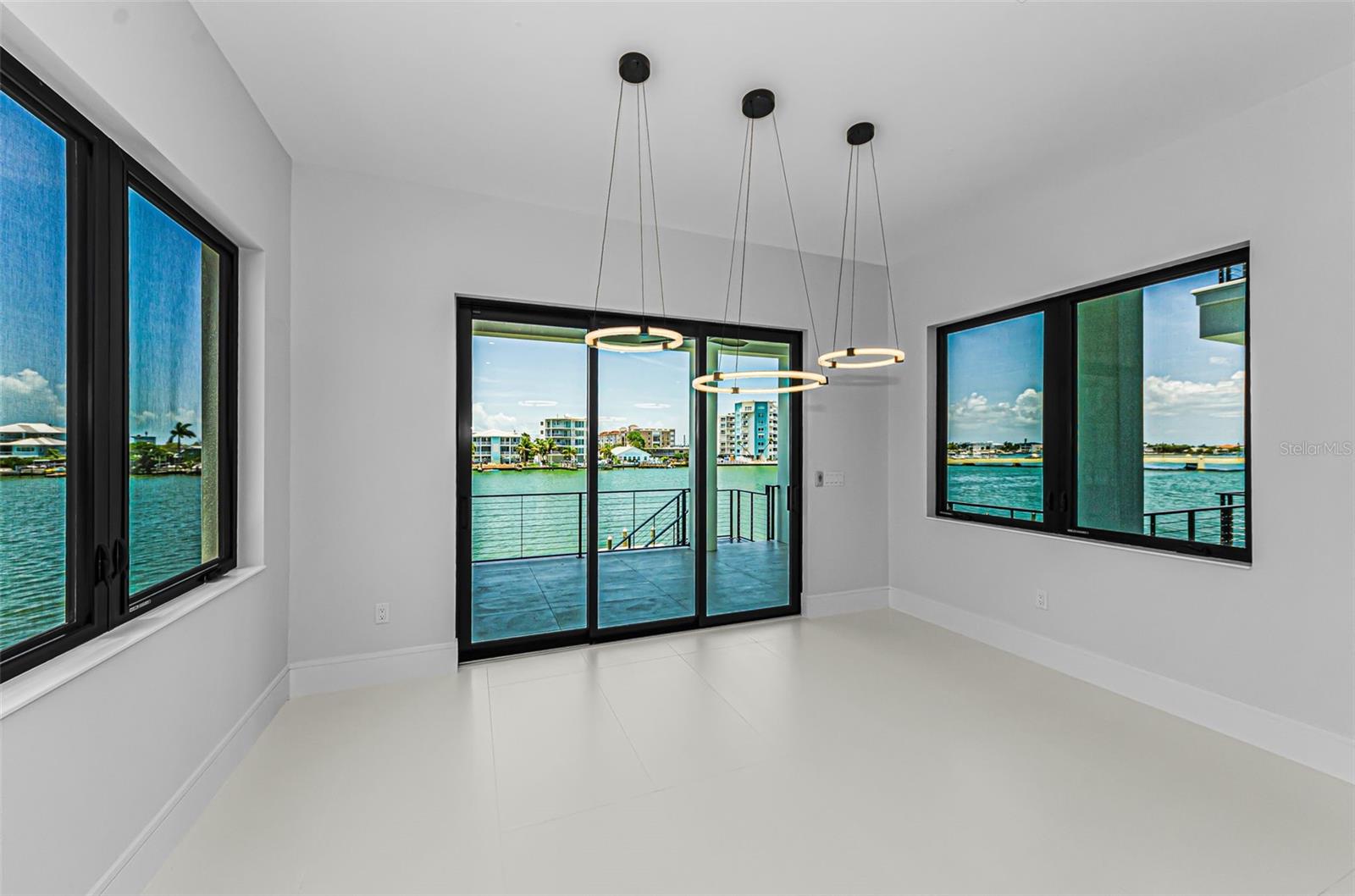 43 DOLPHIN DR — photo 31
