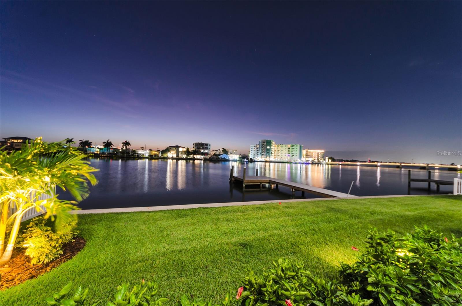 43 DOLPHIN DR — photo 81